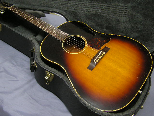 Gibson J-45 1956 – 神戸ギターショップ B-West
